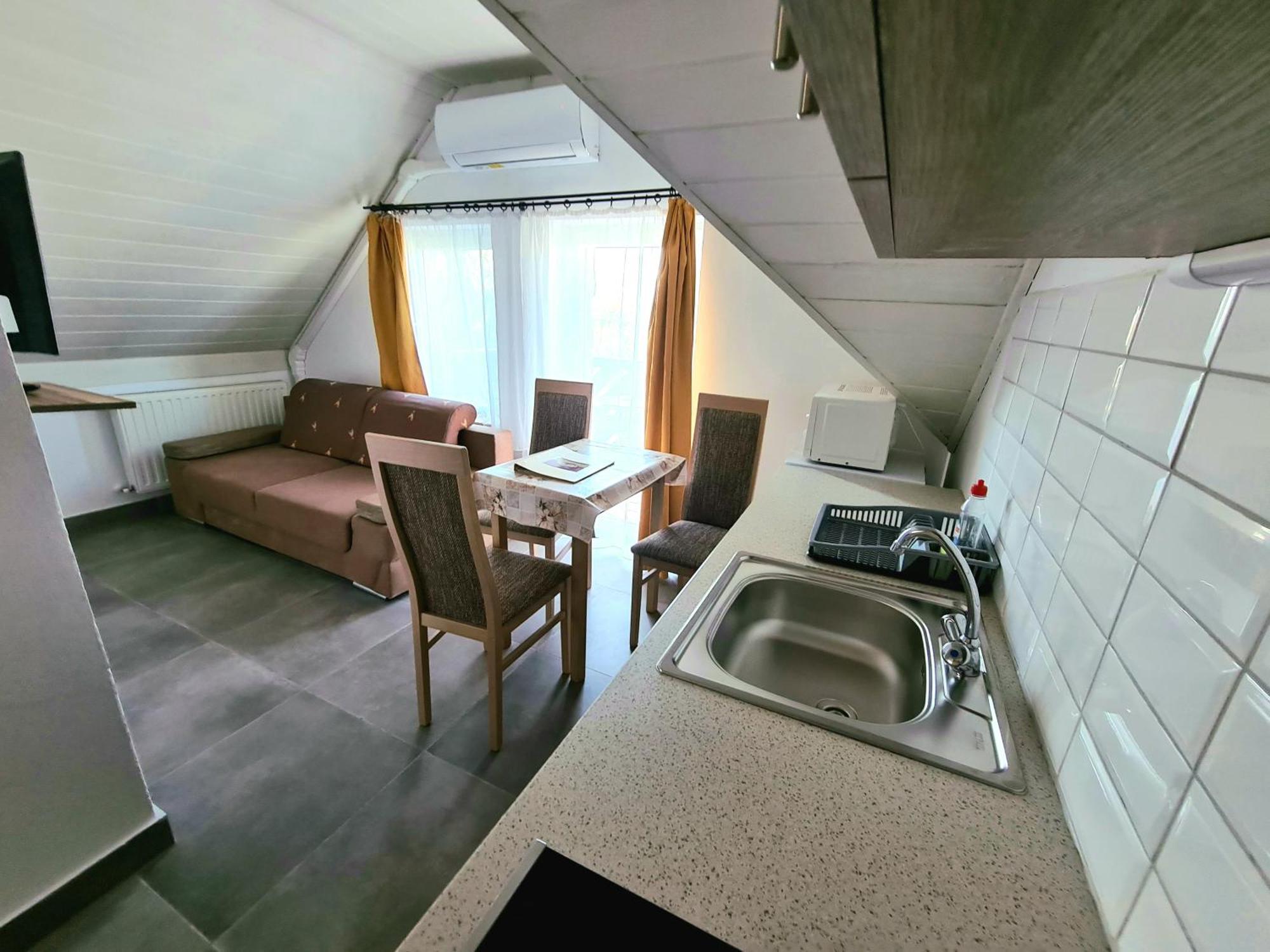 Regina Apartman Hegyko Exterior photo